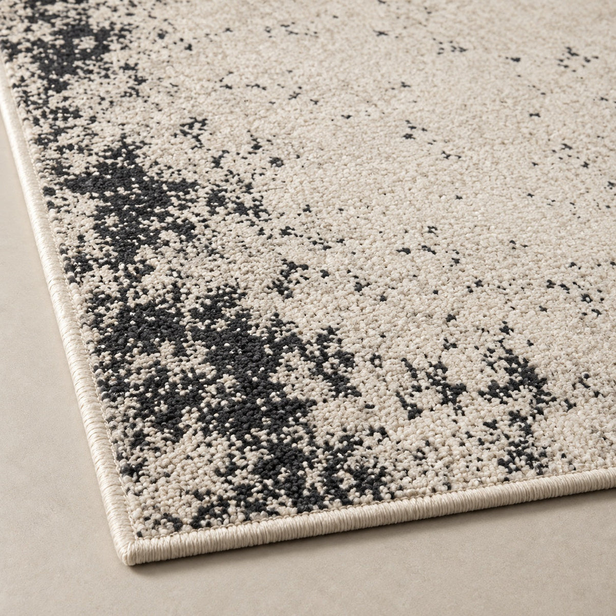 Kira — Rug