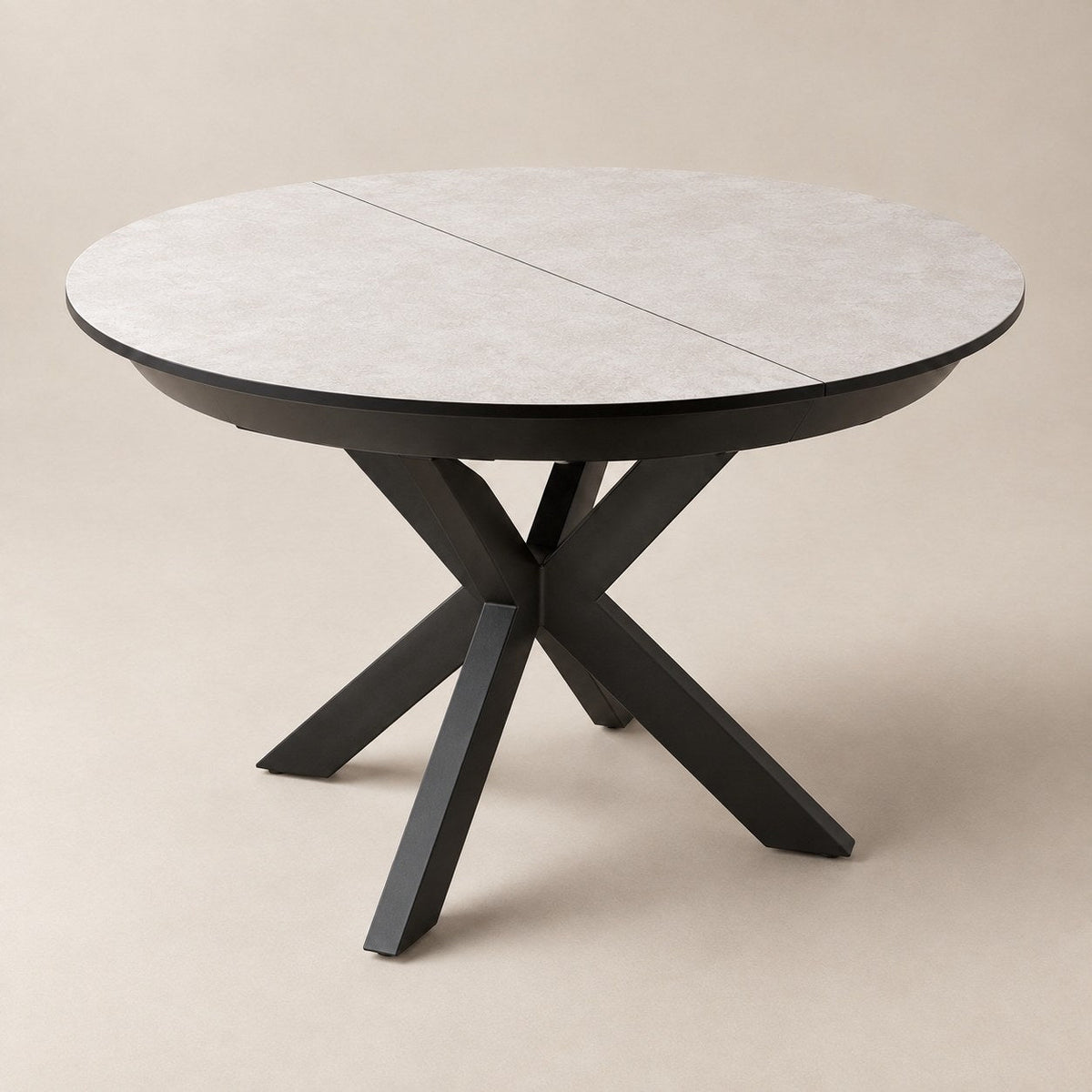 Obsidian — Round Extendable Dining Table