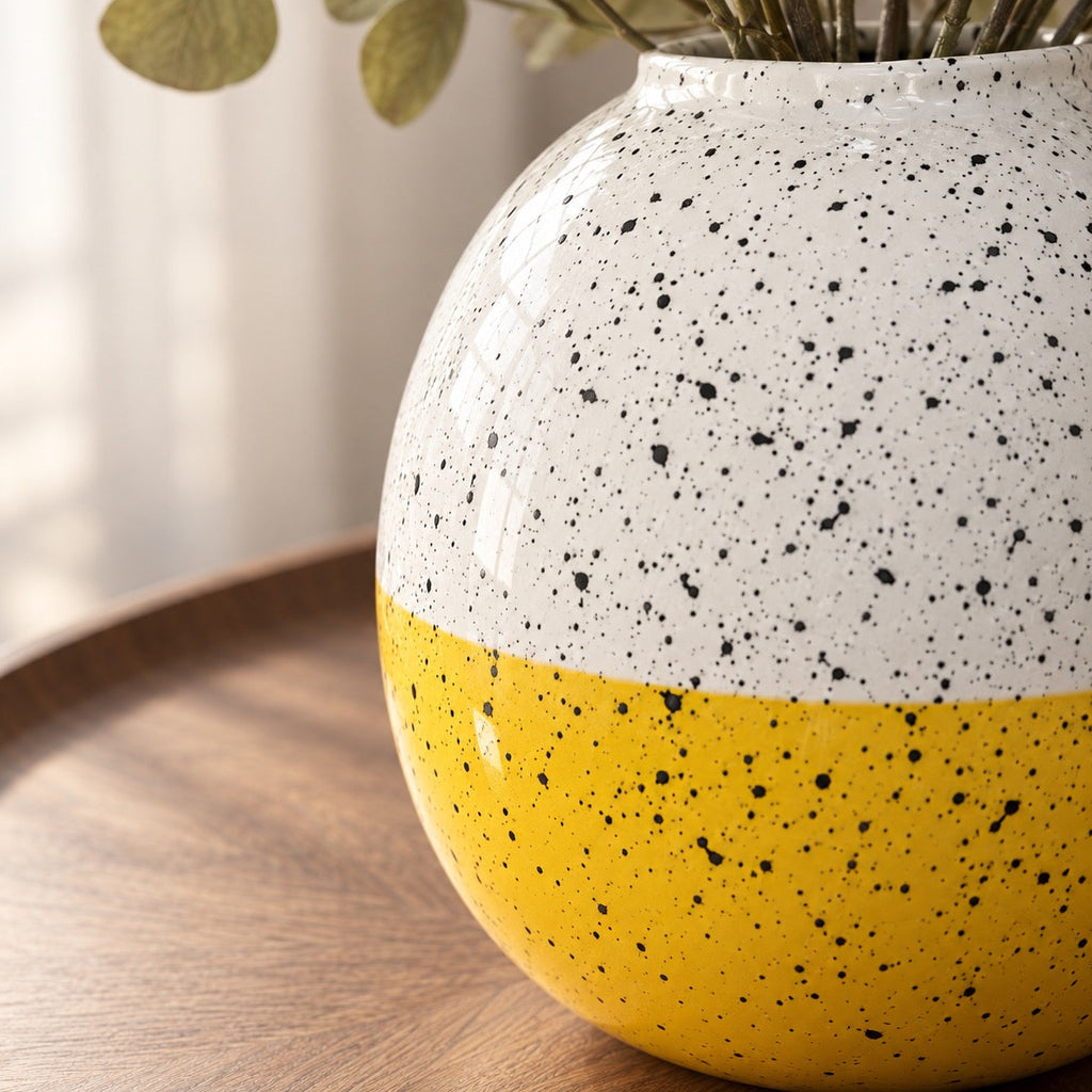 Mimosa — Planter